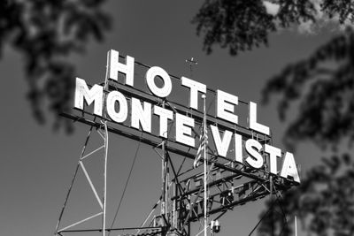 Black and white picture of sign that reads Monte Vista
