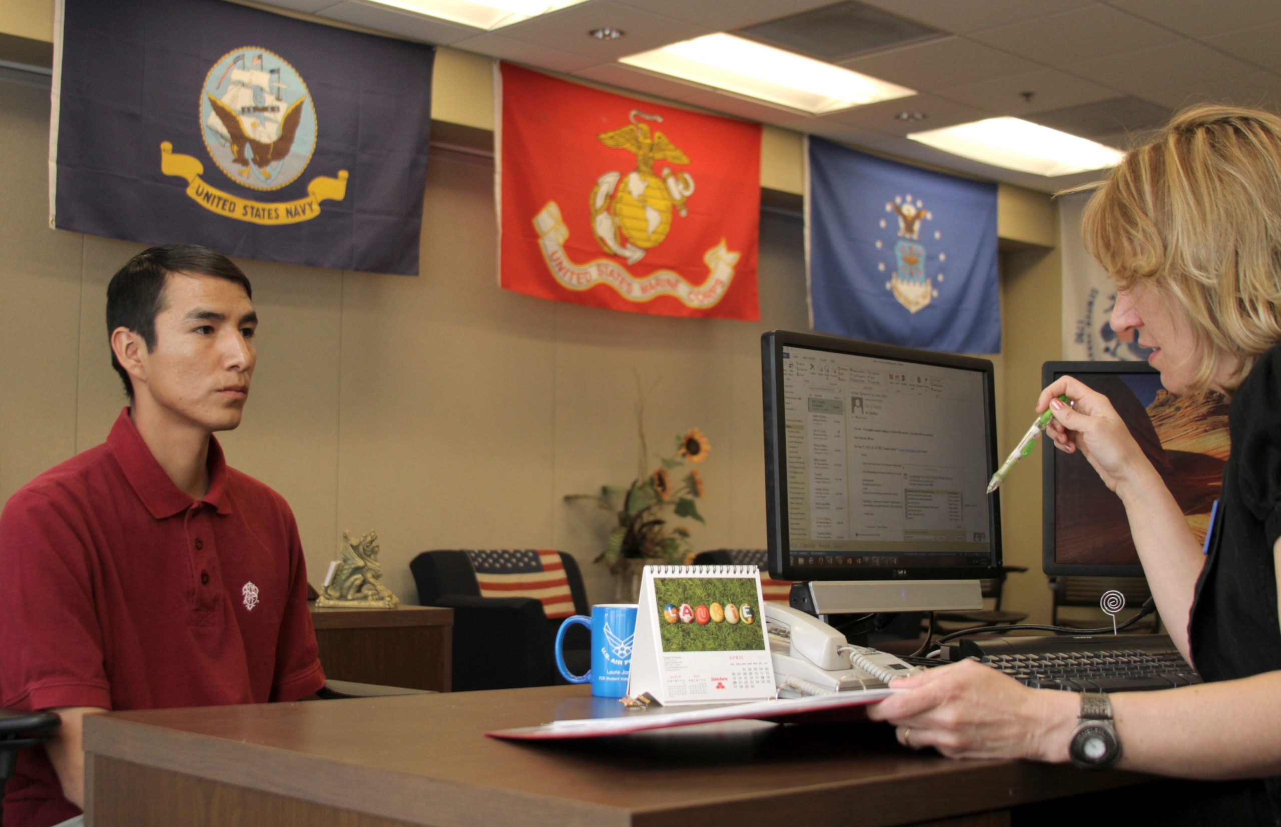 Student veteran meeting with advisor at the Franke Veteran Student Center
