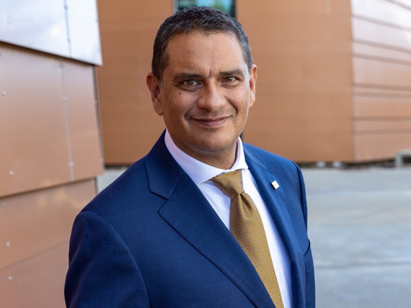 Headshot of President Jose Luis Cruz Rivera.