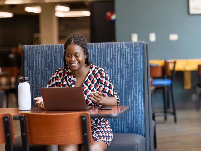 A student attends their N A U class online.