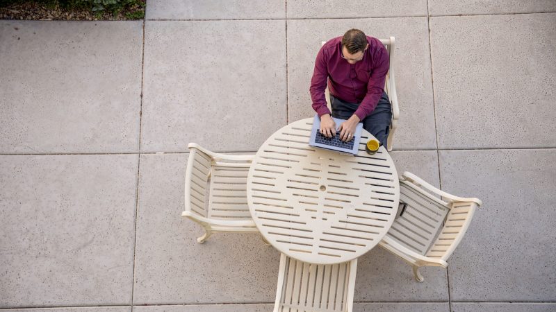 A Northern Arizona University success coach works with their students online.