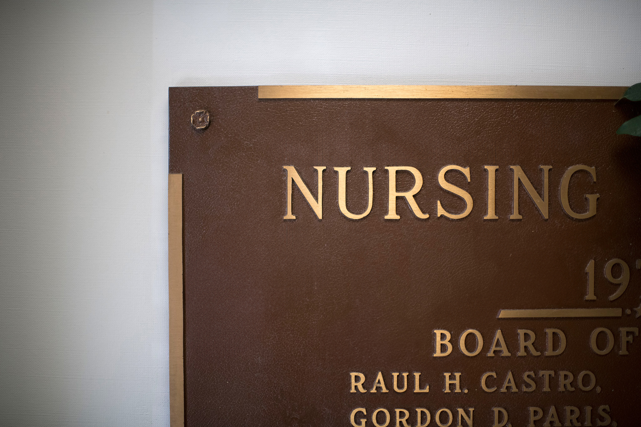 N A U Nursing plaque at the Flagstaff Mountain Campus.