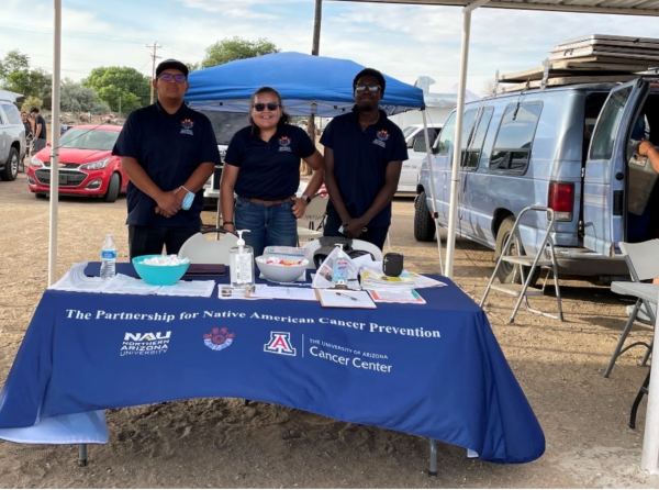  Members of the Navajo Healthy Stomach team present at a flea market in Shiprock, NM