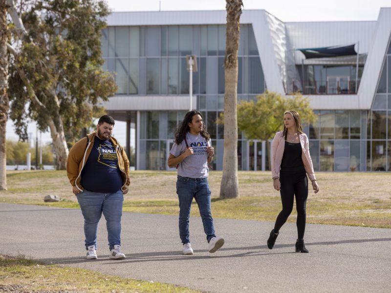Students walking on NAU–Yuma campus